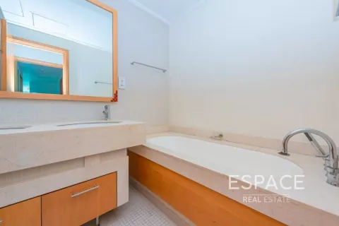 Пәтер Дубай Марина, БАӘ-да 2 жатын бөлмелер, 131 м² № 661051 - фото 12