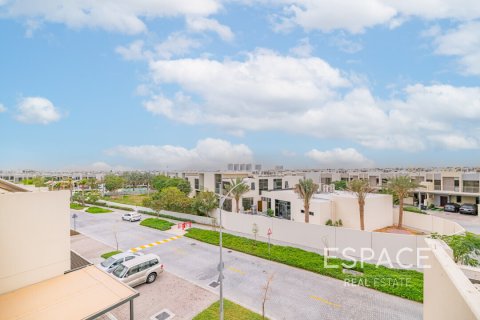 Villa sa Dubai, UAE 5 silid-tulugan, 234 sq.m. № 661050 - larawan 16