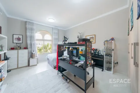 Vilă de vânzare în Dubai Land, Dubai, EAU 4 dormitoare, 496 mp. №661055 - poză 17