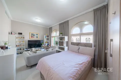 Vilă de vânzare în Dubai Land, Dubai, EAU 4 dormitoare, 496 mp. №661055 - poză 11