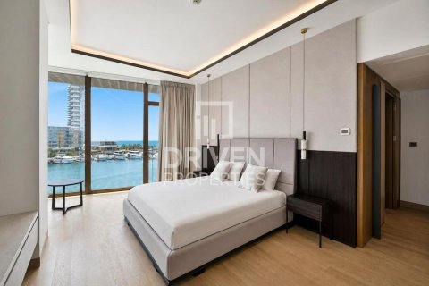 Apartamento para venda em Jumeirah, Dubai, EAU 3 quartos, 250.65 m2 № 758981 - foto 11