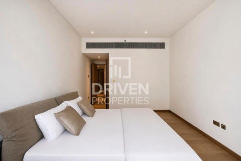 Apartamento para venda em Jumeirah, Dubai, EAU 3 quartos, 250.65 m2 № 758981 - foto 6