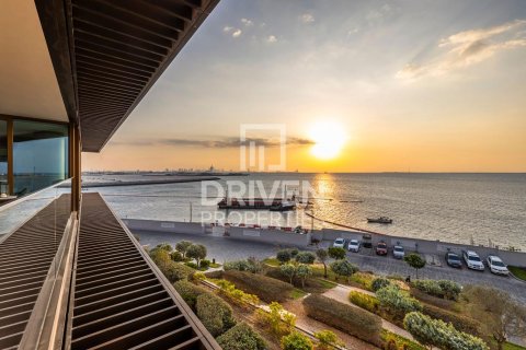 Huoneisto Jumeirah, Dubai, Arabiemiraatit 1 makuuhuone, 150.41 m2 № 758980 - kuva 12