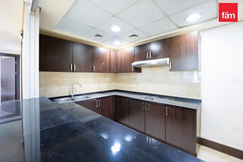 Apartment til salg i Dubai, UAE 2 soveværelser, 105.8 kvm № 711364 - foto 4