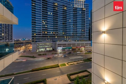 Apartment til salg i Dubai, UAE 2 soveværelser, 105.8 kvm № 711364 - foto 14