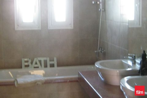 Villa in affitto a Dubai, EAU 3 camere da letto, 317.1 mq. № 711367 - foto 11