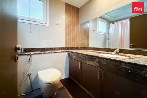 Vila u gradu Dubai, UAE 5 spavaće sobe, 608.5 m2 Br. 715633 - Slika 12