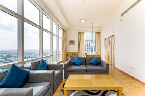 Jumeirah Lake Towers, Dubai, BAE’de kiralık daire 2 yatak odası, 100.99 m² No 754392 - fotoğraf 2