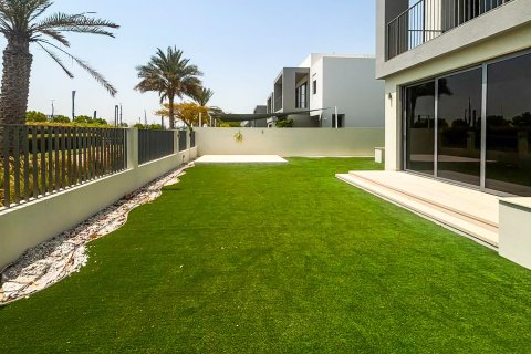 Villa en alquiler en Dubai Hills Estate, Dubai, EAU 4 dormitorios, 432 m2 № 754394 - foto 20