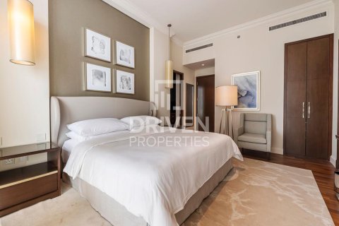 Appartement te huur in Downtown Dubai (Downtown Burj Dubai), Dubai, VAE 3 slaapkamers, 214.05 vr.m., nr 757200 - foto 10