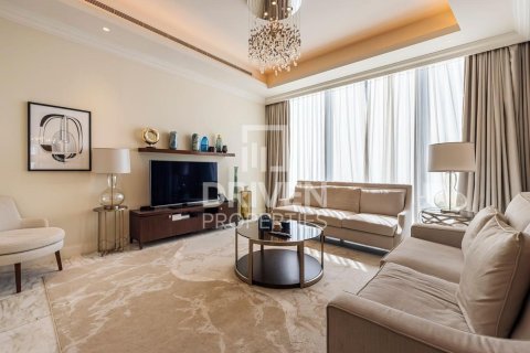 Appartement te huur in Downtown Dubai (Downtown Burj Dubai), Dubai, VAE 3 slaapkamers, 214.05 vr.m., nr 757200 - foto 4