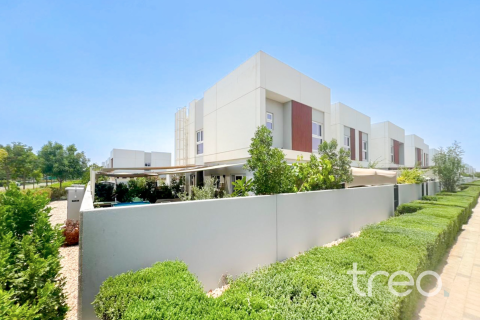 Townhouse i Dubai, UAE 3 soveværelser, 208.94 kvm № 733800