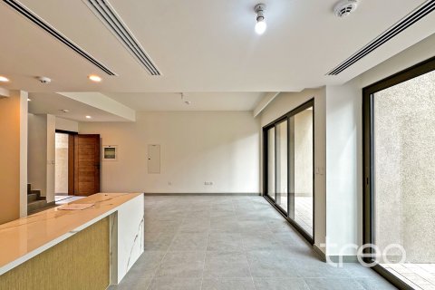 Dubai, BAE’de kiralık villa 3 yatak odası, 184.04 m&sup2; No 733797 - fotoğraf 11