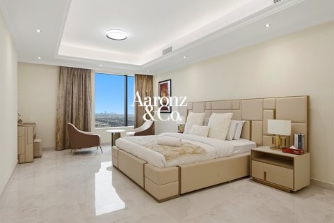 Penthouse in Jumeirah Lake Towers, Dubai, UAE 4 bedrooms, 442 sq.m. № 698799