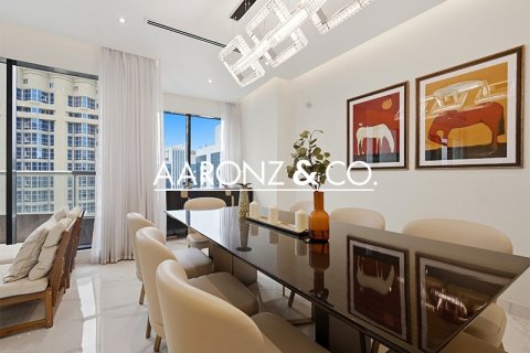 Penthouse te koop in Jumeirah Lake Towers, Dubai, VAE 4 slaapkamers, 442 vr.m., nr 698799 - foto 11