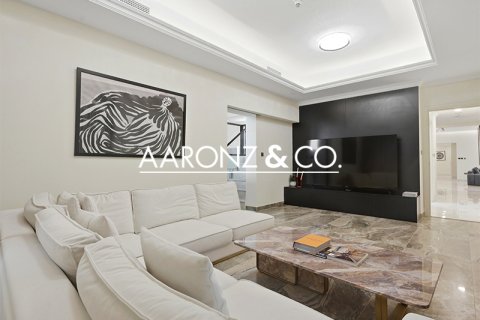 Penthouse te koop in Jumeirah Lake Towers, Dubai, VAE 4 slaapkamers, 442 vr.m., nr 698799 - foto 4