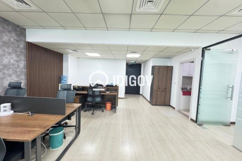 Oficina en alquiler en Business Bay, Dubai, EAU 78 m2 № 698797 - foto 8