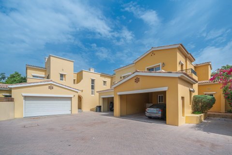 Radový dom v Arabian Ranches, Dubai, SAE 2 spálne, 175 m2 č. 698798 - Fotografia 5