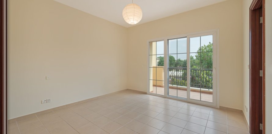 Radový dom v Arabian Ranches, Dubai, SAE 2 spálne, 175 m2 č. 698798