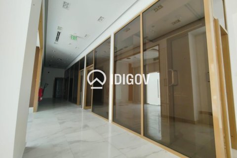 Veikals Jumeirah Village Circle, Dubaijā, AAE 132 m2 Nr. 698795 - attēls 5