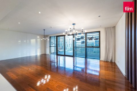 Appartement à louer à Al Wasl, Dubai, EAU 3 chambres, 233.4 m2 № 641701 - photo 14