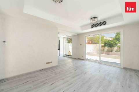Māja Dubaijā, AAE 2 istabas, 172.6 m2 Nr. 641698 - attēls 7