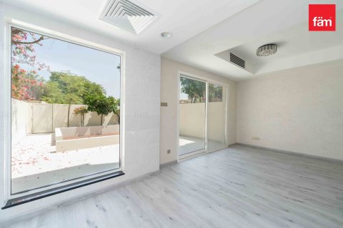 Māja Dubaijā, AAE 2 istabas, 172.6 m2 Nr. 641698 - attēls 6