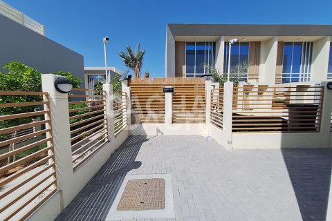 Kuća u nizu u gradu Dubai Land, UAE 2 spavaće sobe, 101 m2 Br. 706953 - Slika 20