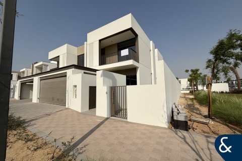 Maison de ville à louer à Al Furjan, Dubai, EAU 4 chambres, 335 m2 № 668258 - photo 1