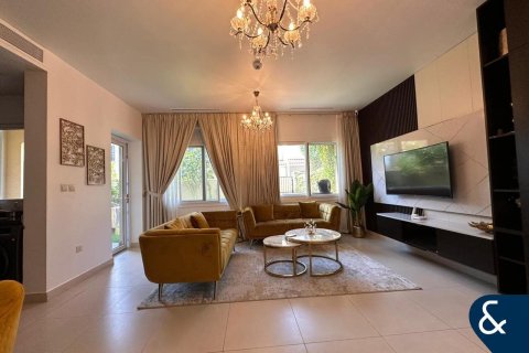 Dubai Land, UAE의 임대용 빌라 침실 3개, 174제곱미터 번호 668172 - 사진 2