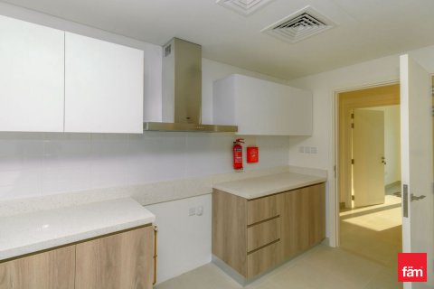 Снять в аренду виллу в Джабаль-Али, Дубай, ОАЭ 4 спальни, 307.8м2, № 709826 - фото 8