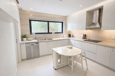 Villa te huur in DAMAC Hills (Akoya by DAMAC), Dubai, VAE 5 slaapkamers, 538.37 vr.m., nr 750692 - foto 14