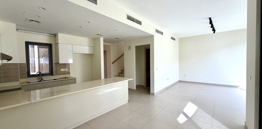 Adosado en Dubai Hills Estate, Dubai, EAU 4 dormitorios, 201.97 m² № 750691
