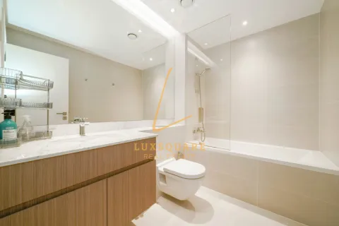 Huoneisto Jumeirah, Dubai, Arabiemiraatit 3 makuuhuonetta, 193 m2 № 658748 - kuva 24