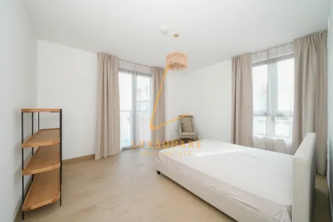 Huoneisto Jumeirah, Dubai, Arabiemiraatit 3 makuuhuonetta, 193 m2 № 658748 - kuva 13