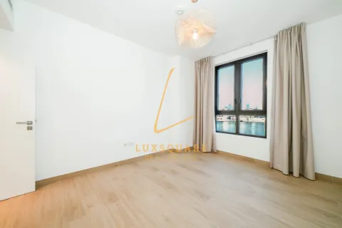 Huoneisto Jumeirah, Dubai, Arabiemiraatit 3 makuuhuonetta, 193 m2 № 658748 - kuva 15