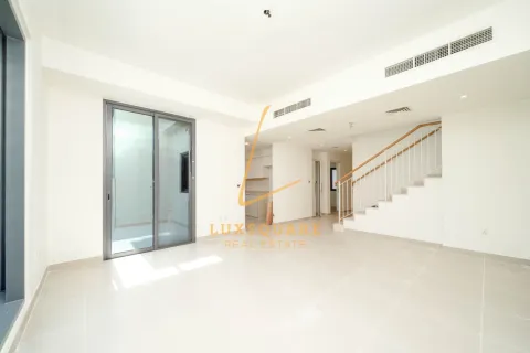 Villa en alquiler en Dubai Hills Estate, Dubai, EAU 3 dormitorios, 203 m2 № 658750 - foto 2