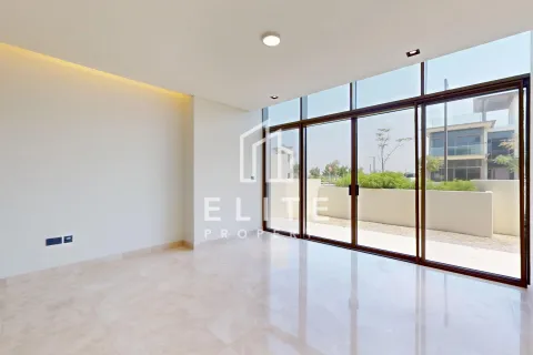 Βίλα σε Dubai Hills Estate, Dubai, ΗΑΕ 4 υπνοδωμάτια, 691 τ.μ. Αρ. 741371 - φωτογραφία 2