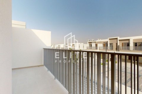 Vilë në Tilal Al Ghaf, Dubai, Emiratet e Bashkuara Arabe 4 dhoma gjumi, 202 m2. № 741365 - Foto 16