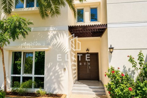 Villa til leie i Meadows, Dubai, Emiratene 4 soverom, 332 kvm Nr. 741369 - Foto 19