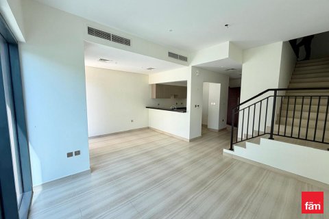 Таунхаус в Дубай, ОАЭ 3 спальни, 150м2 № 687555