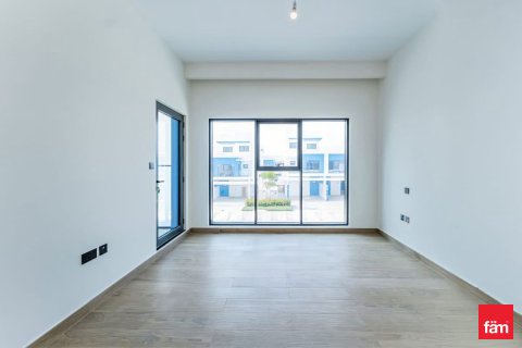 فيلا للإيجار في دبي، الإمارات العربية المتحدة 3 غرفة نوم ، 144 متر مربع ، رقم 687557 - صورة 3