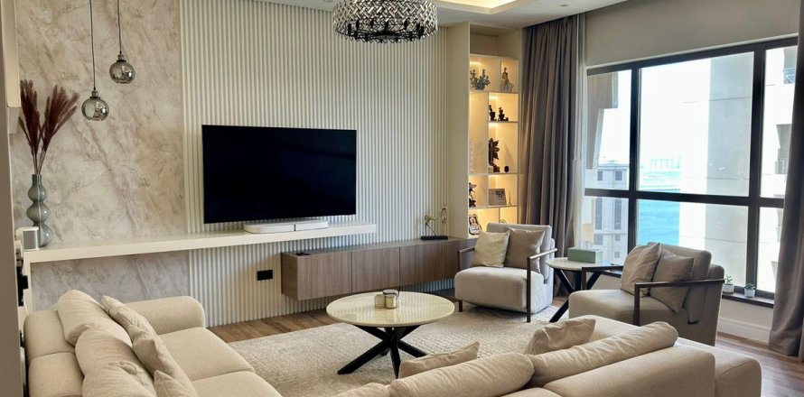 Huoneisto Dubai, Arabiemiraatit 3 makuuhuonetta, 175 m2 № 659286