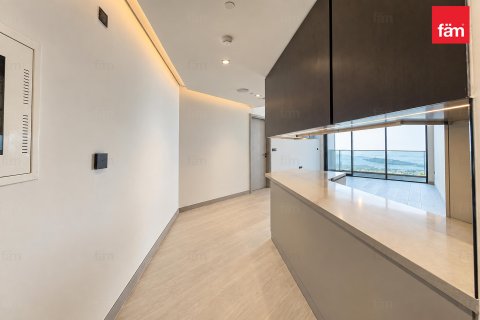 Apartment til leje i Business Bay, Dubai, UAE 1 soveværelse, 75.6 kvm № 766585 - foto 3