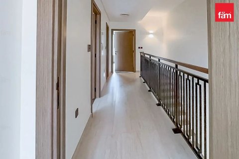 Rumah bandar di Dubai, UAE 4 bilik tidur, 144 meter persegi № 766581 - foto 8
