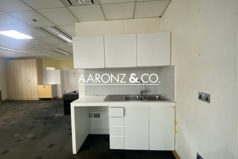 مكتب للإيجار في Sheikh Zayed Road، دبي، الإمارات العربية المتحدة 149.6 متر مربع ، رقم 640767 - صورة 7