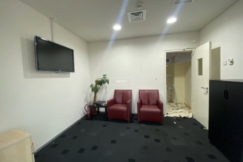 Opisina sa Sheikh Zayed Road, Dubai, UAE 149.6 sq.m. № 640767 - larawan 5