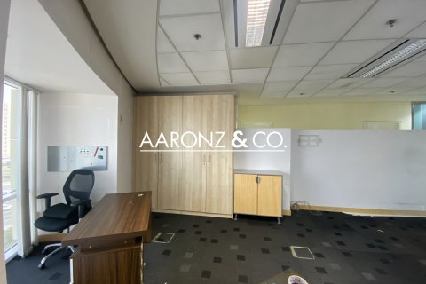 مكتب للإيجار في Sheikh Zayed Road، دبي، الإمارات العربية المتحدة 149.6 متر مربع ، رقم 640767 - صورة 4