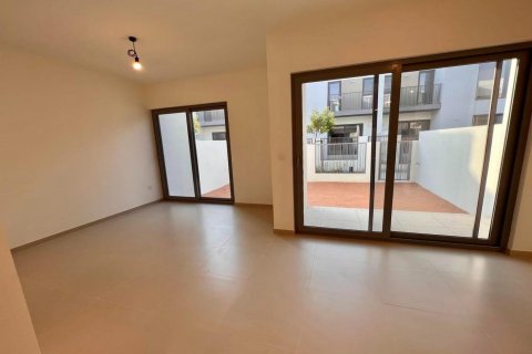 Řadový dům v Tilal Al Ghaf, Dubai, SAE 3 ložnice, 140 m² Č.: 638069 - fotografie 2