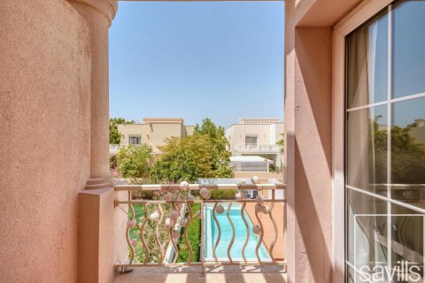 Városi lakóépület itt: The Springs, Dubai, EAE, 2 hálószoba, 153 m², azonosító: 638068 - fénykép 7